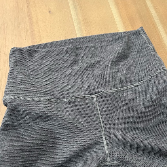 Lululemon legging- knit material - Picture 3 of 7